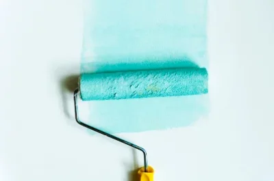 Peinture intérieure à Venesmes — murs, plafonds et boiseries
